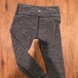 Lululemon crop legging